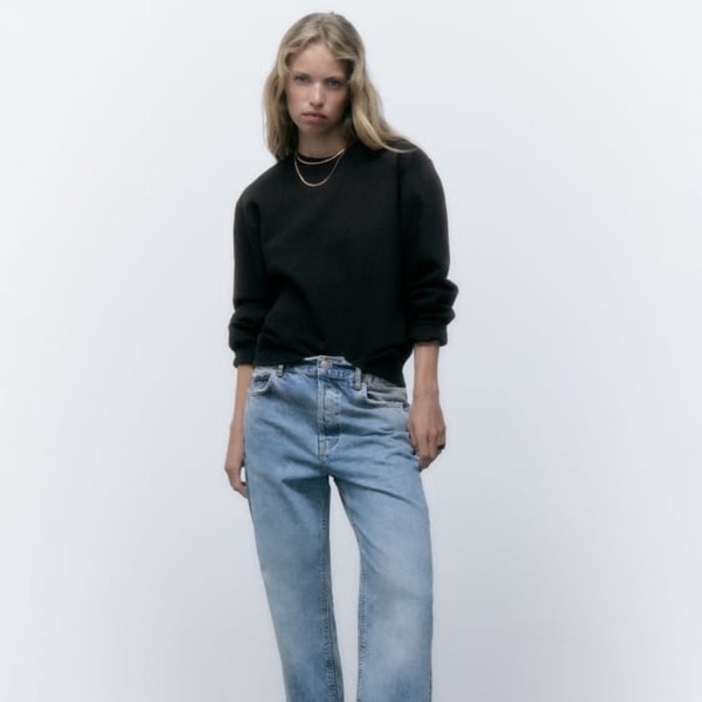 Zara Black Crew Neck Sweatshirt